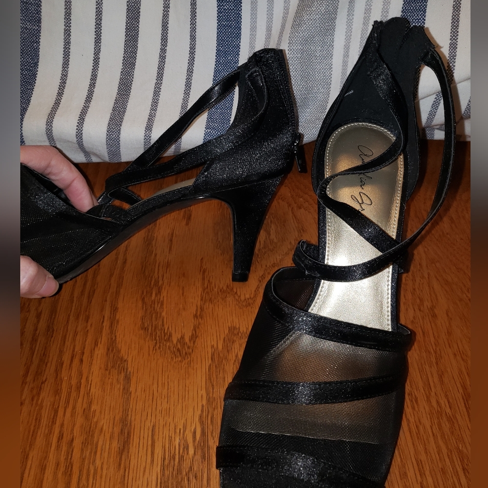 Dressy Black Heels Size 9